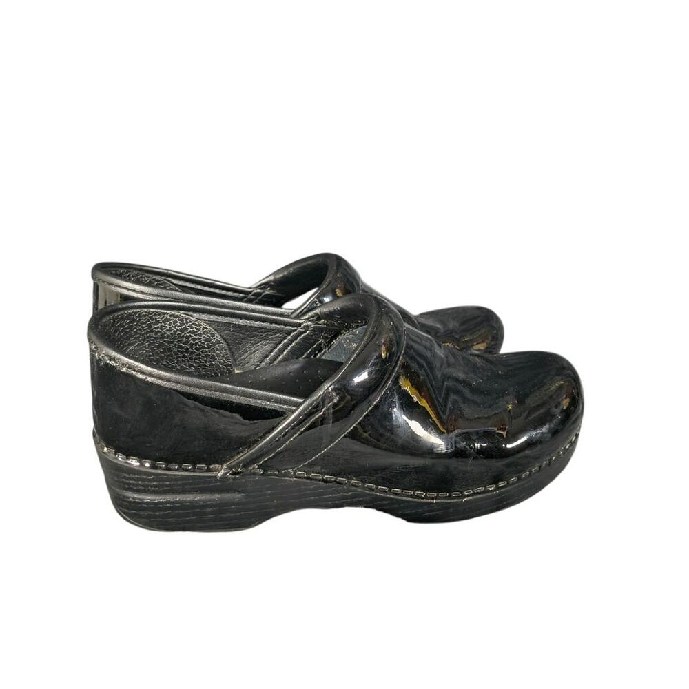 Dansko XP 2.0 Waterproof Pull-up Slip On Black Pantent Clogs Size 38 US 7.5-8